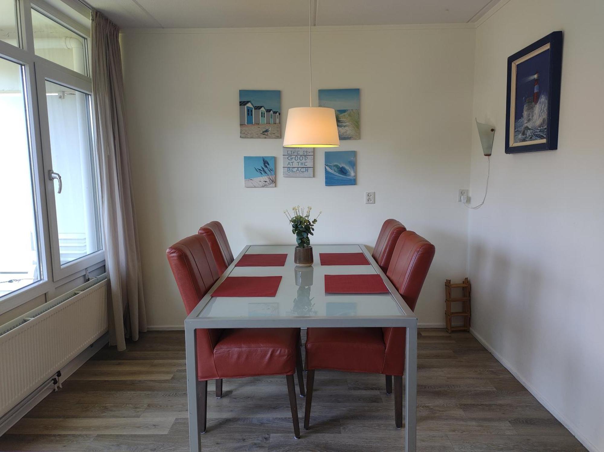 Appartement Vuurtoren Bed By The Sea
